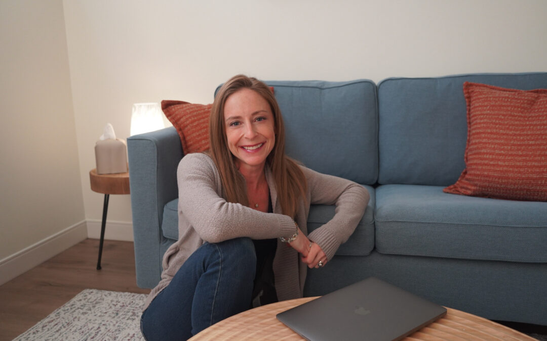 Meet Danielle Gordon – Helping women trust their needs, own their worth, and embrace their whole selves